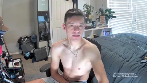 letsplayblake  17-10-2022